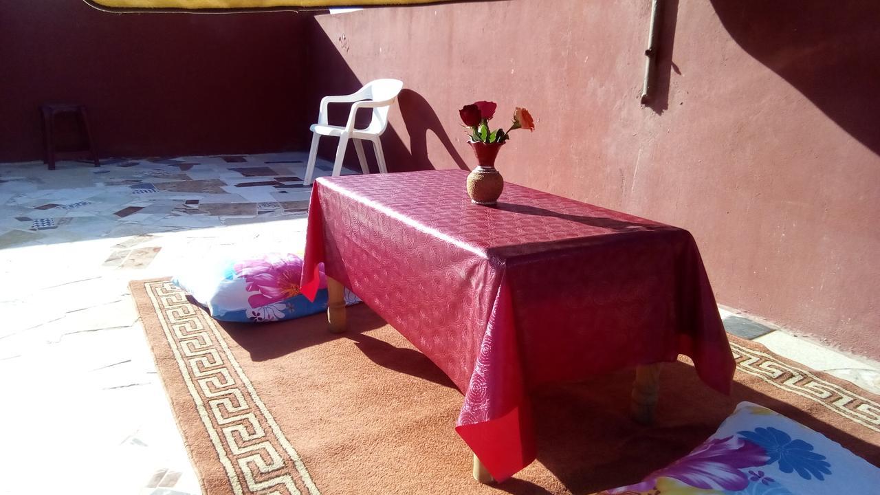 Fadmed Host Bed & Breakfast *