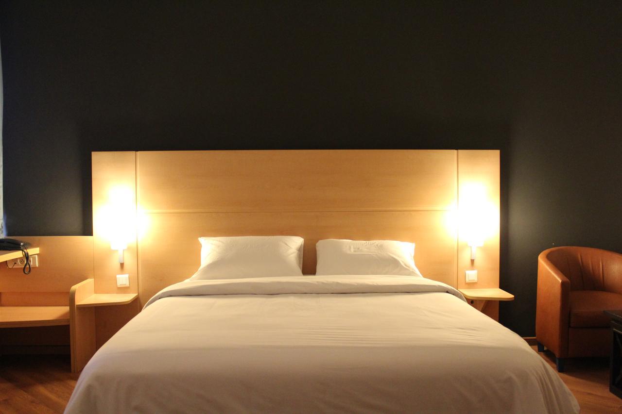 Ibis Hotel 3*