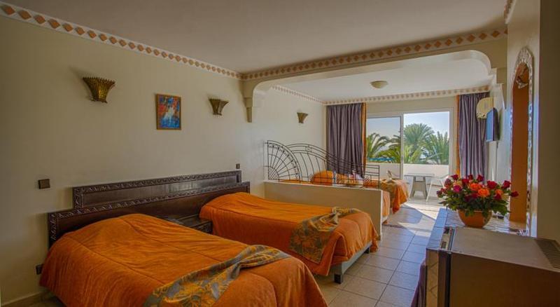 Club Almoggar Garden Hotel