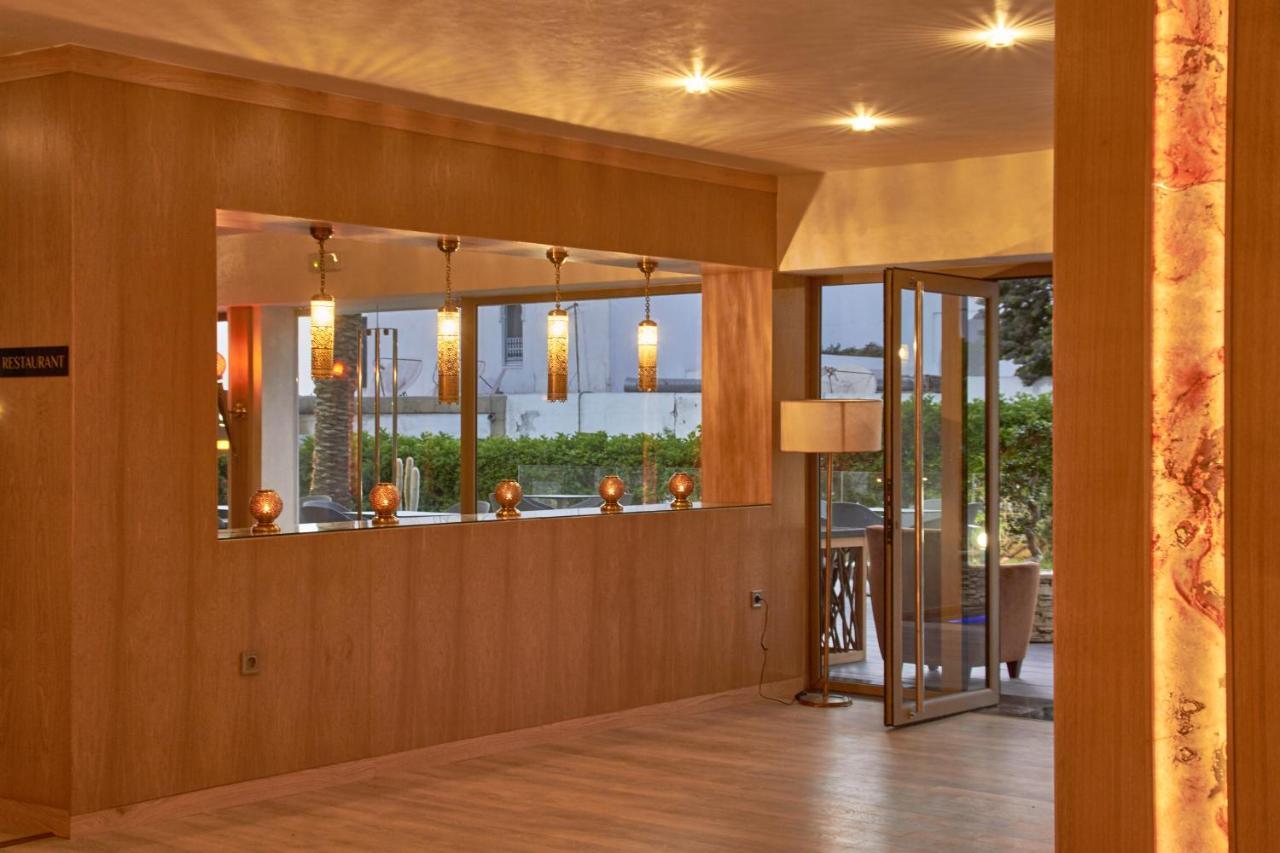Mabrouk Hotel And Suites- Adult Only