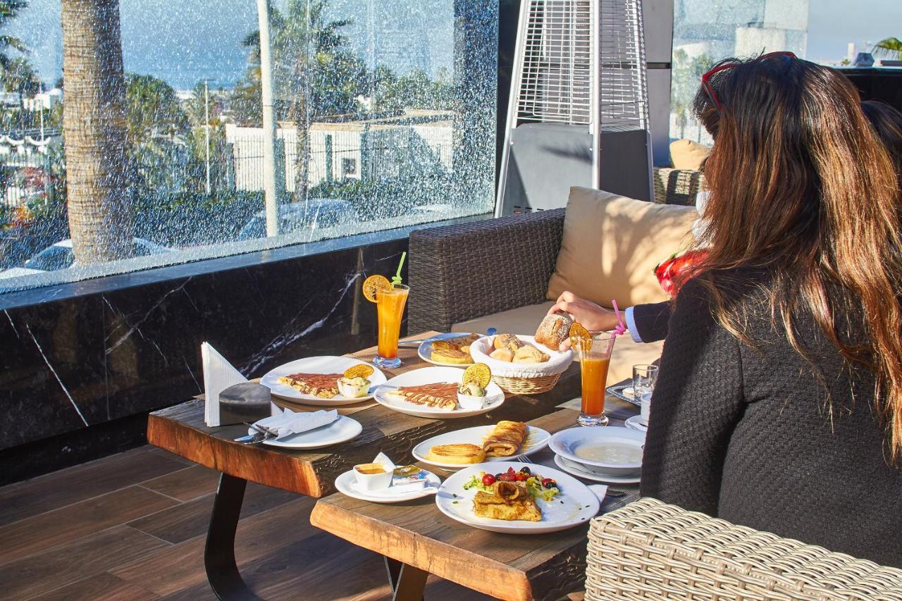 Mabrouk Hotel And Suites- Adult Only Hotel Agadir