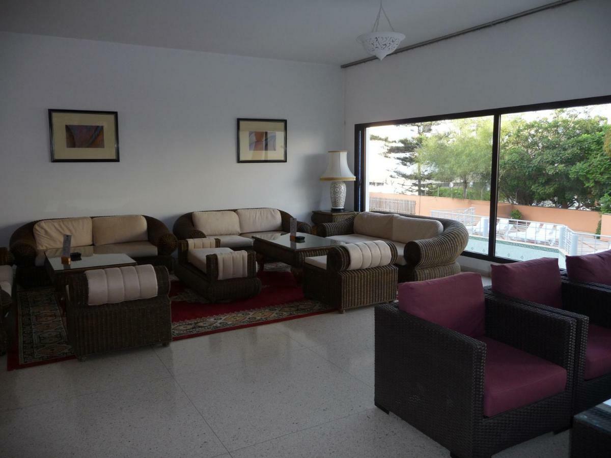 Kamal Center Hotel