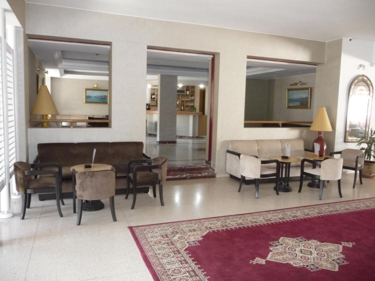 Hotel Kamal Center 3*
