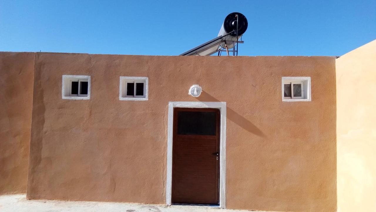 Adrar Hostel *